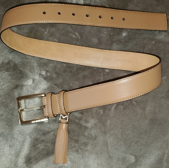 Small size Michael kors tan belt - Picture 6 of 7